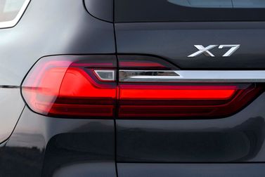 BMW X7 I (G07), Внедорожник 5 дв. — задний фонарь