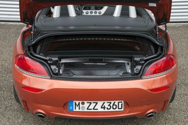 BMW Z4 عملية فيس ليفت II (E89)، رودستر — حجرة الأمتعة