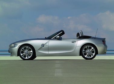 BMW Z4 I (E85/E86) عملية فيس ليفت I (E85/E86)، رودستر — منظر من الجانب الأيمن