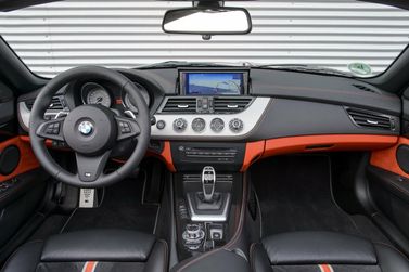 BMW Z4 عملية فيس ليفت II (E89)، رودستر — لوحة القيادة
