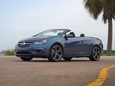 Buick Cascada، قابلة للتحويل — منظر أمامي أيمن