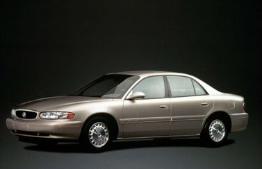 Buick Century سادساً، سيدان — منظر أمامي أيمن
