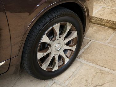 Buick Enclave أنا فيس ليفت، دفع رباعي 5 أبواب — جنط العجلة