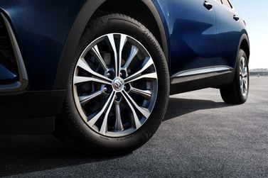 Buick Envision ثانياً، دفع رباعي 5 أبواب Plus — جنط العجلة