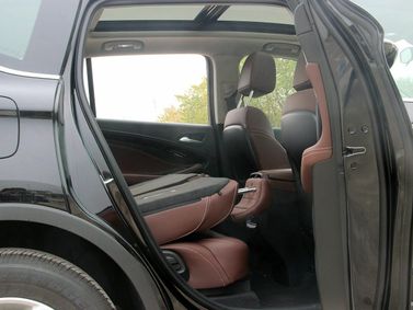 Buick Envision I Рестайлинг 2 (China Market), Внедорожник 5 дв. — задние сиденья
