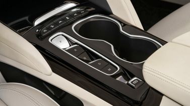 Buick Envision ثانياً، دفع رباعي 5 أبواب — محدد ناقل الحركة