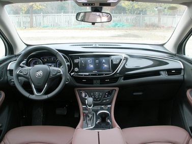 Buick Envision I Рестайлинг 2 (China Market), Внедорожник 5 дв. — передняя панель