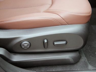 Buick Envision I Рестайлинг 2 (China Market), Внедорожник 5 дв. — передние сиденья