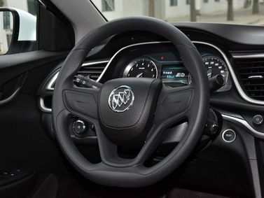 Buick Excelle ثالثاً فيس ليفت، سيدان — عجلة القيادة