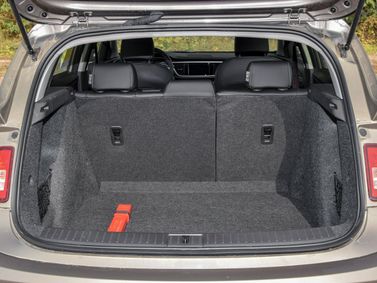 Buick Excelle III Рестайлинг, Универсал 5 дв. Gx — багажное отделение