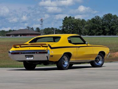Buick GS I, Купе GSX — вид сзади справа