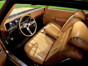 Buick GS I، كوبيه — منطقة السائق