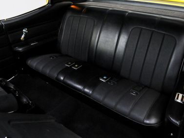 Buick GS I, Купе GSX — задние сиденья