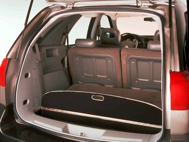 Buick Rendezvous، دفع رباعي 5 أبواب — حجرة الأمتعة