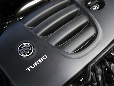 Buick Verano I, Седан — моторный отсек