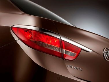 Buick Verano I, Седан — задний фонарь