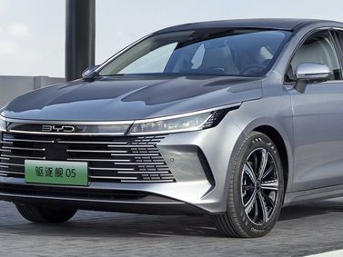 BYD Destroyer 05، سيدان — منظر أمامي