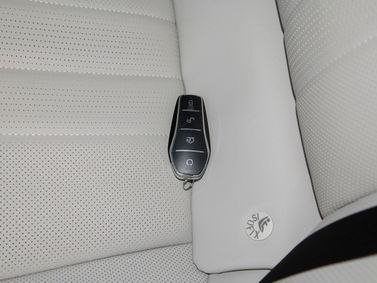 BYD Han L، سيدان — المقاعد الخلفية