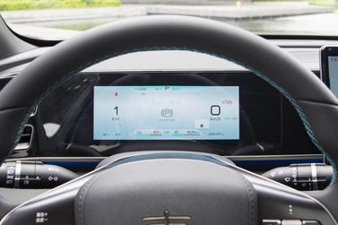 BYD Qin III, Седан L — панель приборов