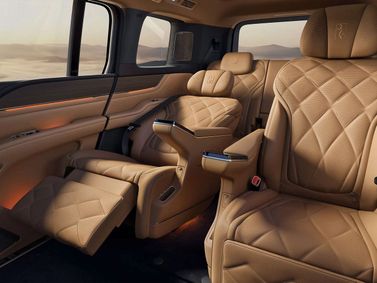 BYD Yangwang U8, Внедорожник 5 дв. L — задние сиденья