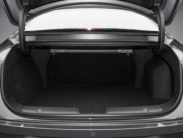 Changan Qiyuan A05 I Рестайлинг, Седан — багажное отделение