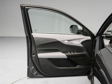 Changan Qiyuan A05 I Рестайлинг, Седан — общий вид салона