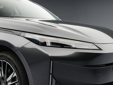 Changan Qiyuan A05 I Рестайлинг, Седан — передняя фара