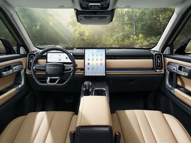Chery Explore 06، دفع رباعي 5 أبواب — منطقة السائق