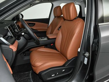 Chery Tiggo 8 I Рестайлинг 2, Внедорожник 5 дв. tiger — передние сиденья