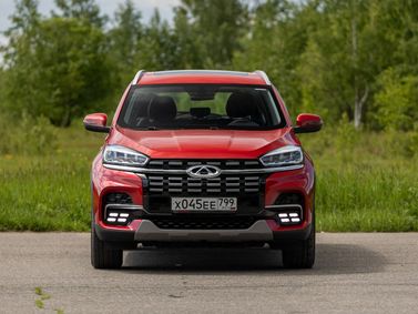 Chery Tiggo 8 I Рестайлинг, Внедорожник 5 дв. — вид спереди