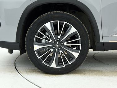 Chery Tiggo 8 Pro I (السوق الصينية)، دفع رباعي 5 أبواب — جنط العجلة