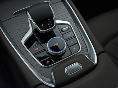 Chery Tiggo 8 Pro I (السوق الصينية)، دفع رباعي 5 أبواب — محدد ناقل الحركة