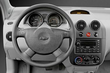 Chevrolet Aveo I، سيدان — منطقة السائق