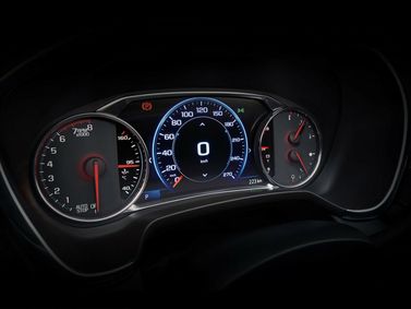 Chevrolet Blazer III (سوق الصين) تحديث التصميم، دفع رباعي 5 أبواب — لوحة العدادات