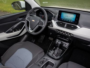 Chevrolet Captiva II, Внедорожник 5 дв. — место водителя
