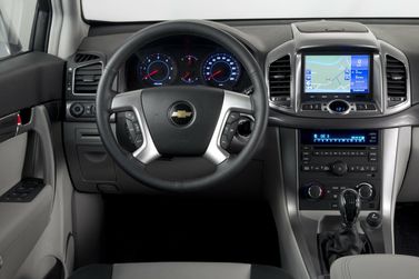 Chevrolet Captiva أنا فيس ليفت، دفع رباعي 5 أبواب — لوحة القيادة