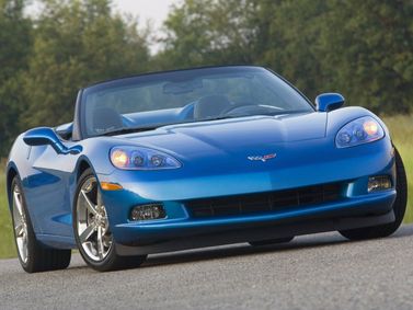 Chevrolet Corvette C6، قابلة للتحويل — منظر أمامي أيسر