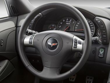 Chevrolet Corvette C6، تارغا — عجلة القيادة