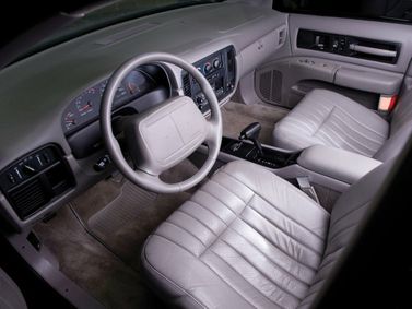 Chevrolet Impala VII, Седан — место водителя