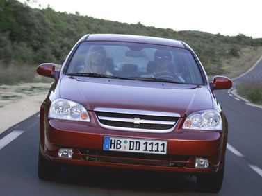 Chevrolet Lacetti I، سيدان — منظر أمامي