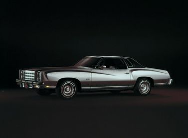 Chevrolet Monte Carlo ثانياً، كوبيه — منظر أمامي أيمن
