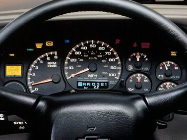 Chevrolet Silverado ط (GMT800)، بيك أب بكابينة مزدوجة Crew Cab — لوحة العدادات