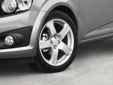 Chevrolet Sonic I، سيدان — جنط العجلة