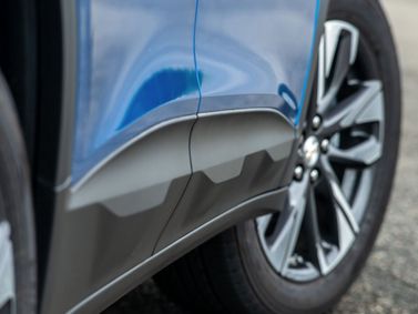 Chevrolet Tracker رابعاً، دفع رباعي 5 أبواب — جنط العجلة