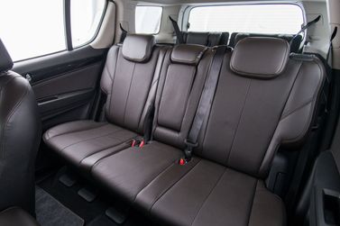 Chevrolet TrailBlazer II Рестайлинг, Внедорожник 5 дв. — задние сиденья