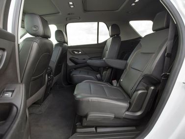 Chevrolet Traverse II, Внедорожник 5 дв. — задние сиденья