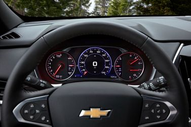 Chevrolet Traverse فيس ليفت الثاني، دفع رباعي 5 أبواب — لوحة العدادات