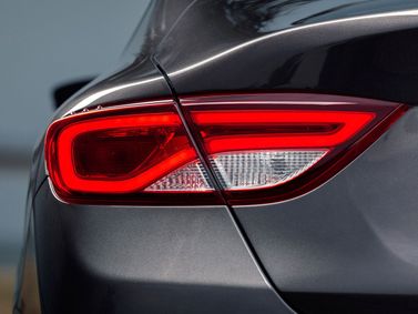 Chrysler 200 II, Седан — задний фонарь