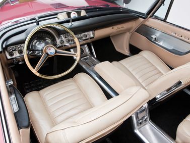 Chrysler 300 Letter Series III (300F), Cabriolet — general interior view
