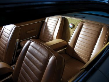 Chrysler 300 Letter Series III (300H) Facelift 2, Coupe-Hardtop — rear seats